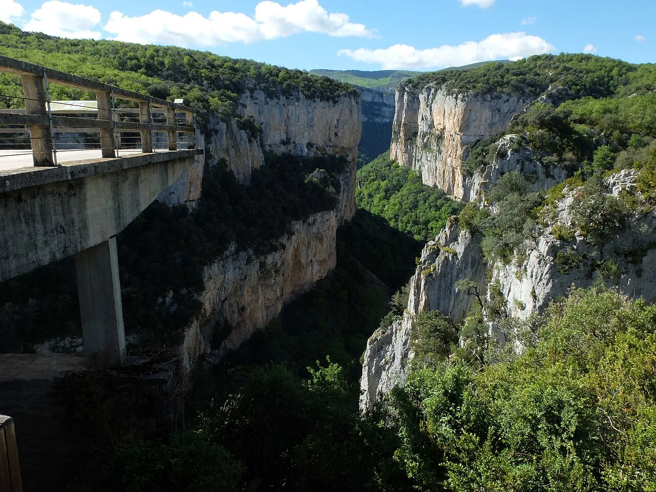View of the viewpoint and cliffs of the Foz de Arbaiun in Navarra.