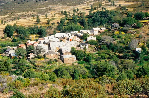 The village and its surroundings. La Huerce, Guadalajara, Castile-La Mancha, Spain. Compare with an analogous photo taken 9 years earlier, with slate roofs