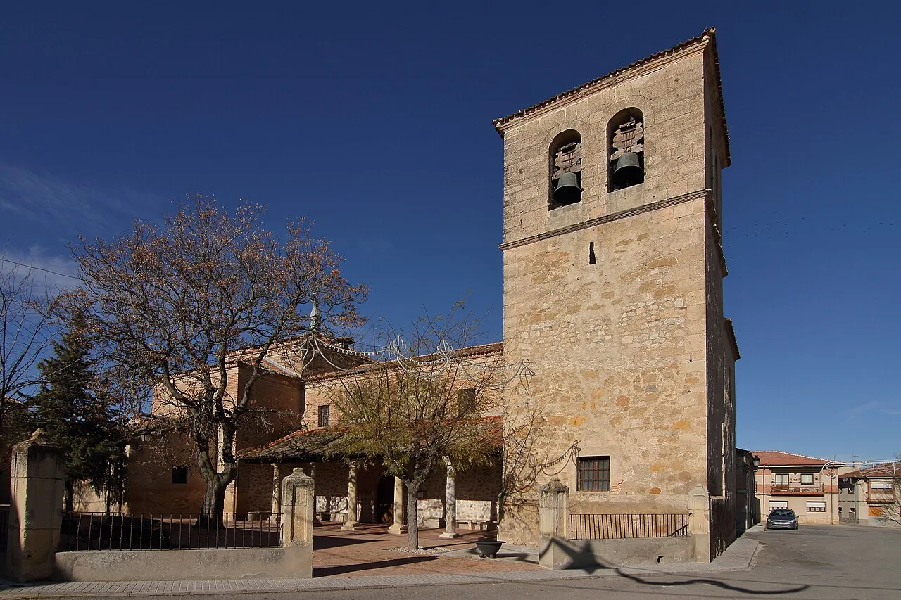 Escarabajosa de cabezas, Iglesia de San Benito Abad, 2