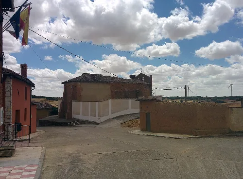 Iglesia de San Vicente, en Lagartos (Palencia, España).