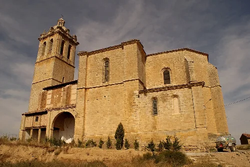 Iglesia de Santa María de Arbis en Baquerín de Campos, provincia de Palencia (España). Está declarada Bien de Interés Cultural.