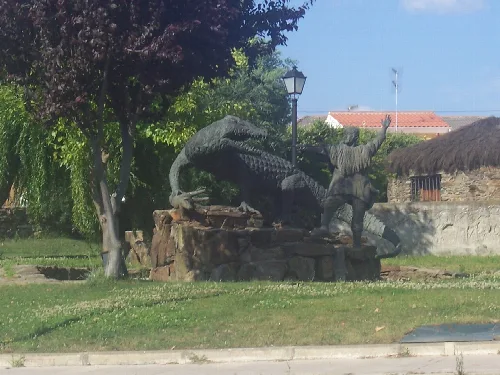 Estatua del lagarto de Calzadilla