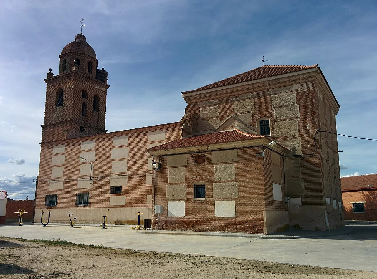 Church of the Invention of the Holy Cross in Salvador de Zapardiel, Valladolid.