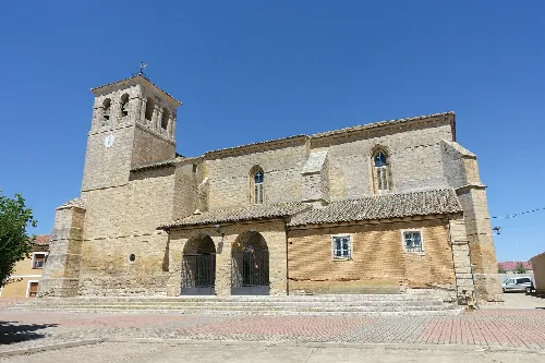Iglesia de San Martín, Ribas de Campos (Palencia, España).