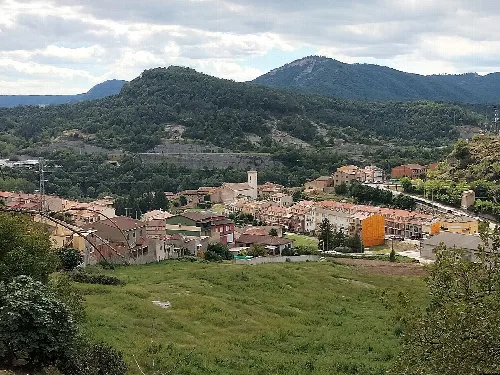 Sant Quirze de Besora, des de la carretera de Vidrà