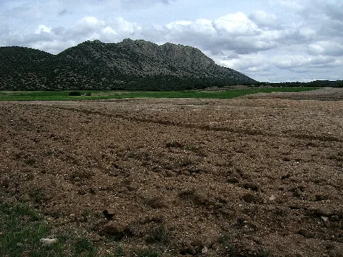 "Pico Palomera" - part of the central-uplift chain in the Rubielos de la Cérida impact structure.