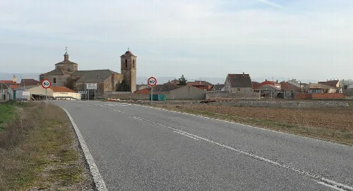 Sauquillo de Cabezas, vista de población desde SG-222