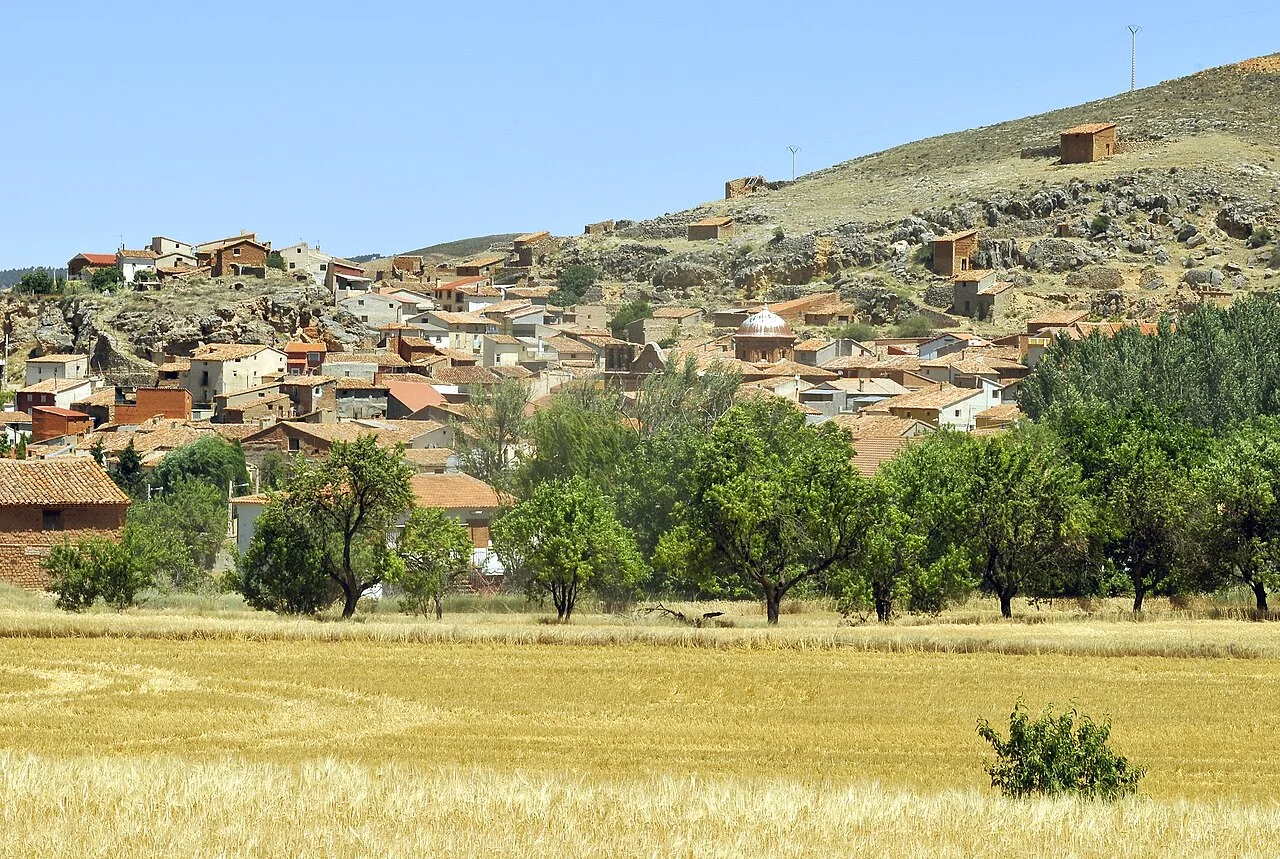 The village and its surroundings. Abanto, Zaragoza, Aragon, Spain