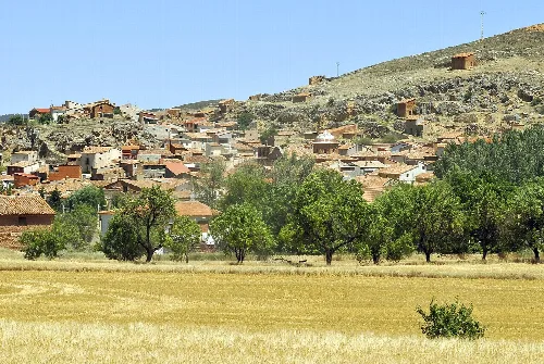 The village and its surroundings. Abanto, Zaragoza, Aragon, Spain
