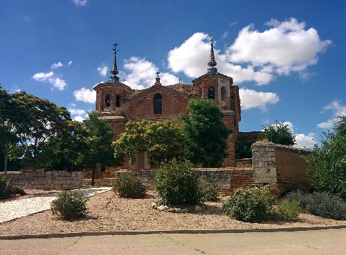 Iglesia de Santa María, en Guaza de Campos (Palencia, España).