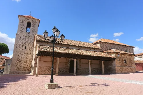 Iglesia de San Bernabé, Valdenuño Fernández (Guadalajara, España).