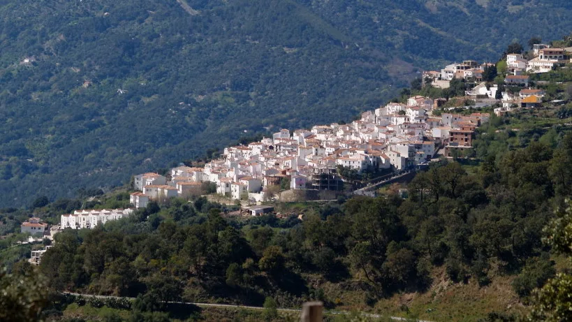 Blick auf Jubrique und Algatocín in der Serranía de Ronda, Málaga.