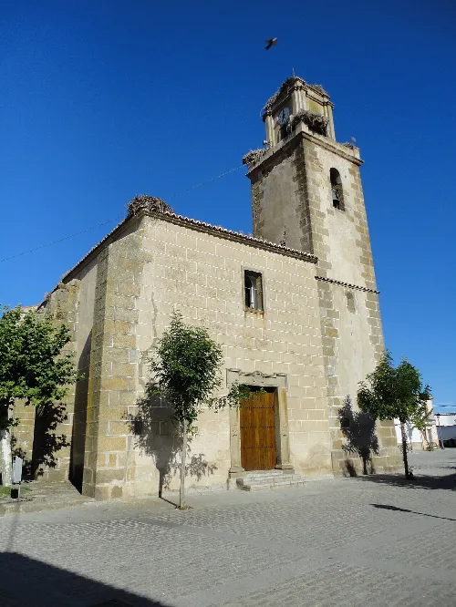 Iglesia parroquial de Villa del Rey, provincia de Cáceres, España.