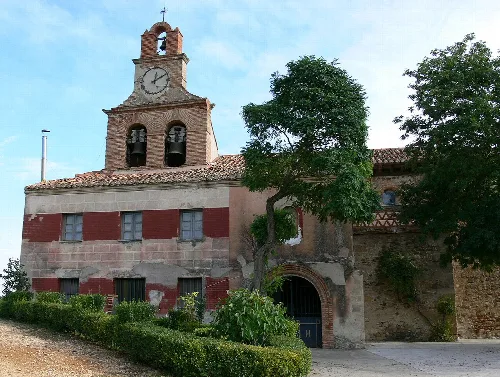Iglesia de San Martín de Tours en Corporales (La Rioja - España)