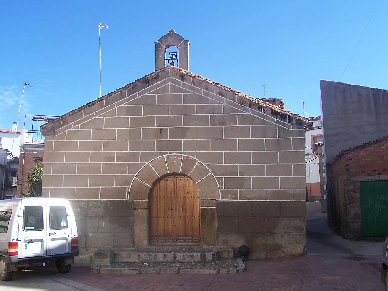 Ermita del Cristo del Amparo (Valdeobispo, Cáceres, España)