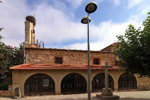 Iglesia de Santiago Apóstol en Aldeatejada