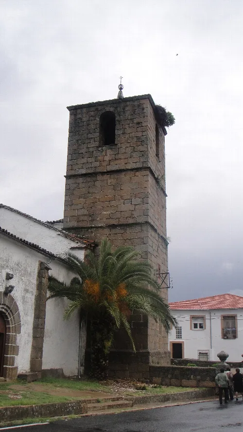 Campanario de la iglesia de Guijo de Galisteo (provincia de Cáceres, España)