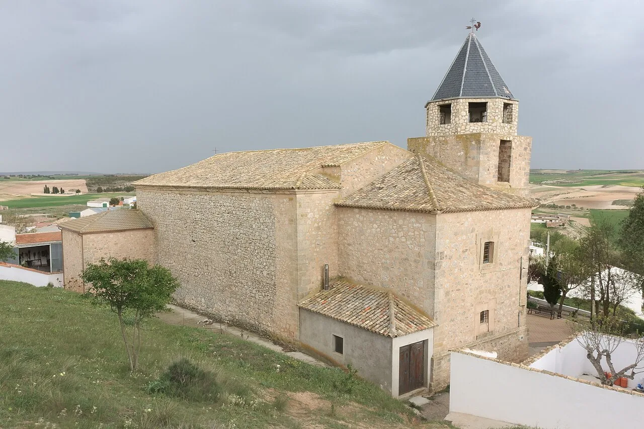 Iglesia de Nuestra Señora de la Estrella, en Alconchel de la Estrella (Cuenca, España).