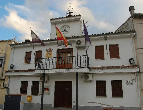 Casa consistorial de Cerezo
