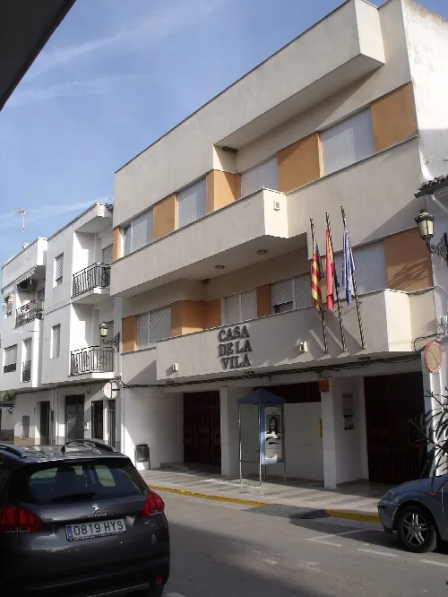 Cuatretonda, Ayuntamiento