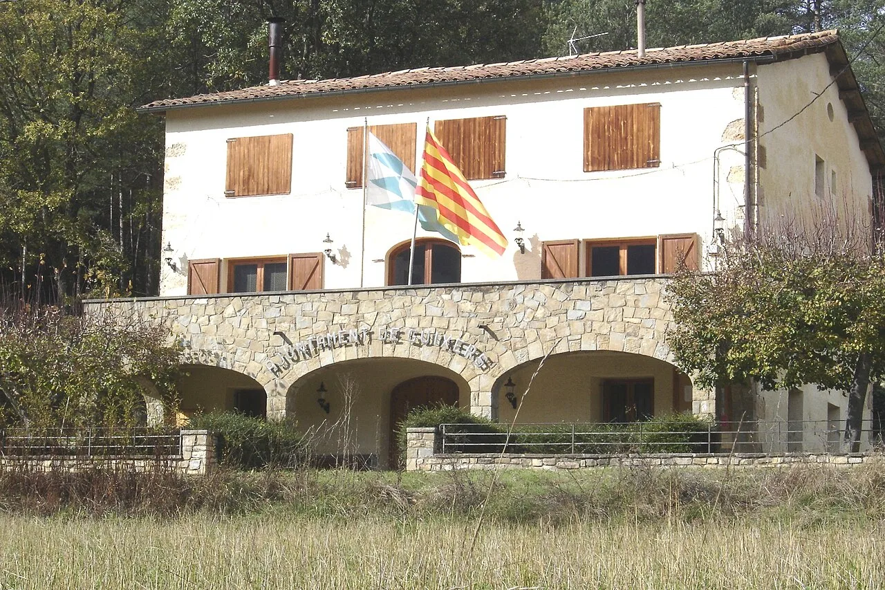 L'ajuntament de Guixers (Solsonès), a les Valls (Lleida, Catalunya)