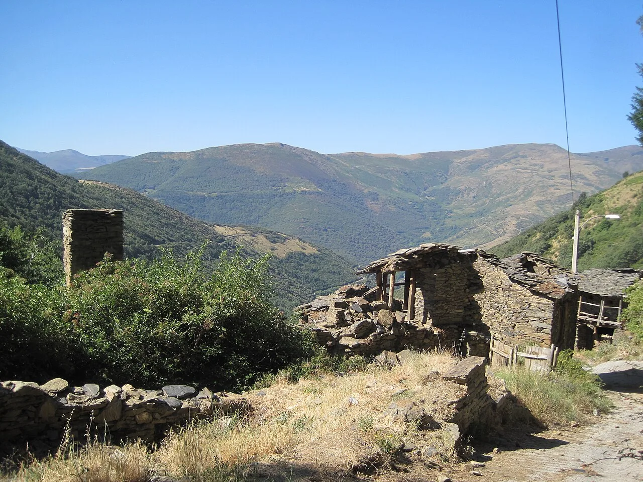 Noceda de Cabrera, en el municipio de Castrillo de Cabrera (León, España).