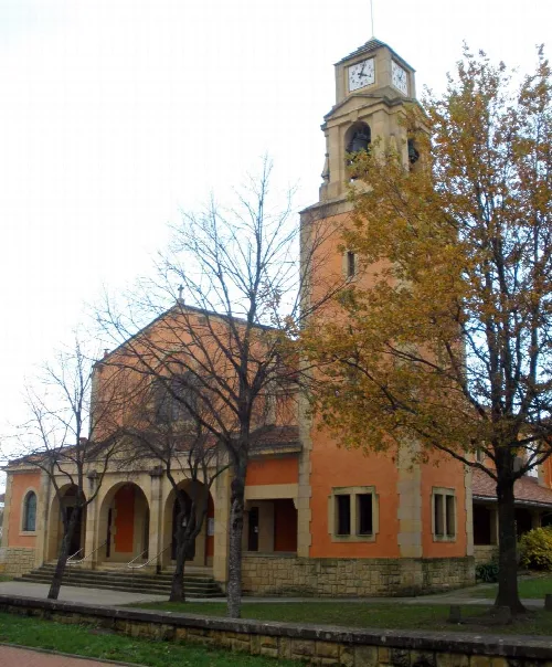 Iglesia de San Isidro, Derio (Bizkaia)