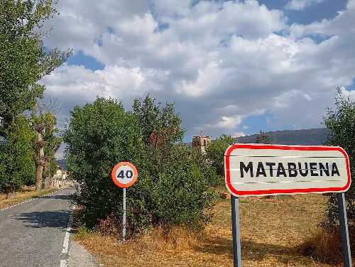 Matabuena (municipio de la provincia de Segovia, España)
