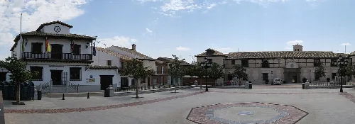 Main square with town hall and theater in Villaseca de la Sagra.
