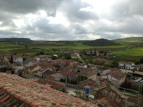 Vista de Hontoria de Cerrato (Palencia) desde el campanario de su iglesia