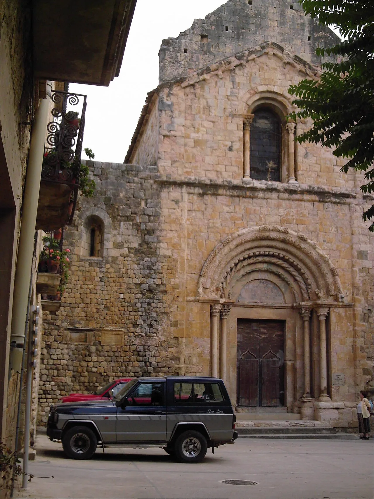 Església de Santa Maria de Lladó
