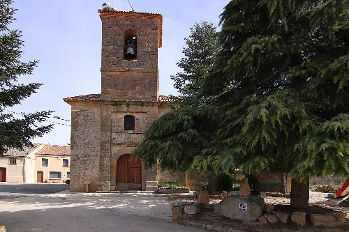 Iglesia Nuestra Señora de la Asunción, Adrada de Pirón, fachada principal