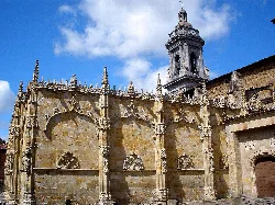 Cloister and tower of San Miguel Arcángel church in Oñate