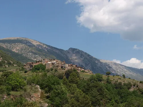 View of Fórnols del Cadí, municipality of La Vansa i Fórnols (Alt Urgell, Catalunya)