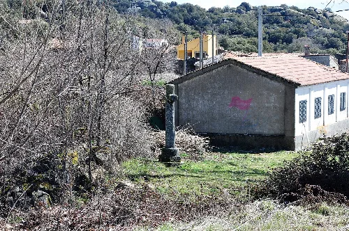 Cruz en Collado del Mirón, Ávila, España.
