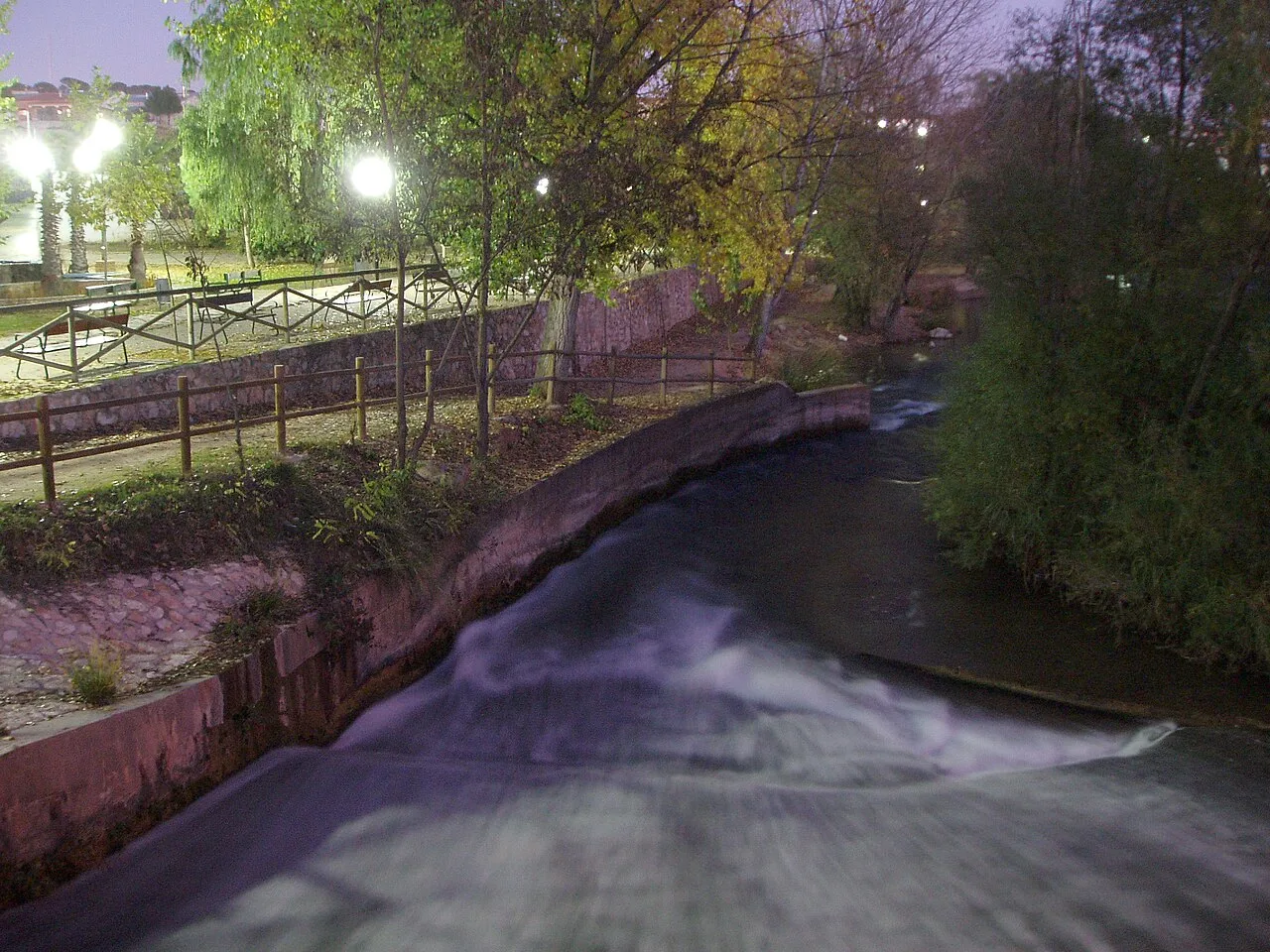Jucar river through Villargordo del Jucar