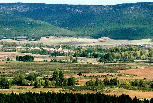 The village and its surroundings, with Sierra del Bulejo. Hijes, Guadalajara, Castile-La Mancha, Spain