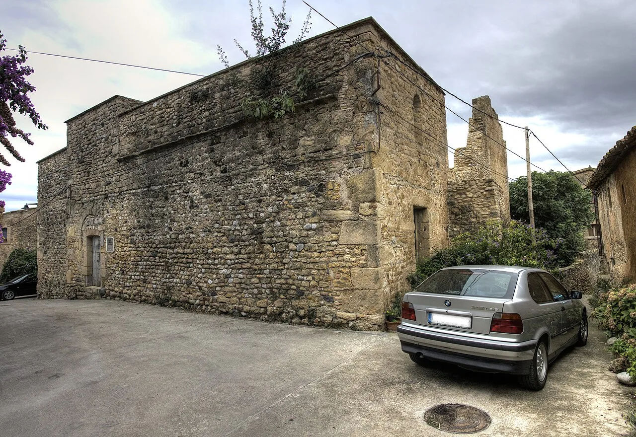 This is a photo of a monument listed in the Catalan heritage register of Béns Culturals d'Interès Nacional and the Spanish heritage register of Bienes de Interés Cultural under the reference RI-51-0003237.
