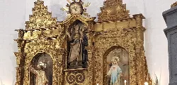 Gilded religious altarpiece in Herreruela de Oropesa.