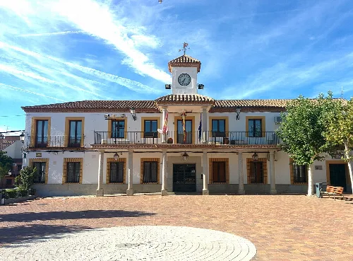 Casa consistorial de Nambroca (Toledo, España).
