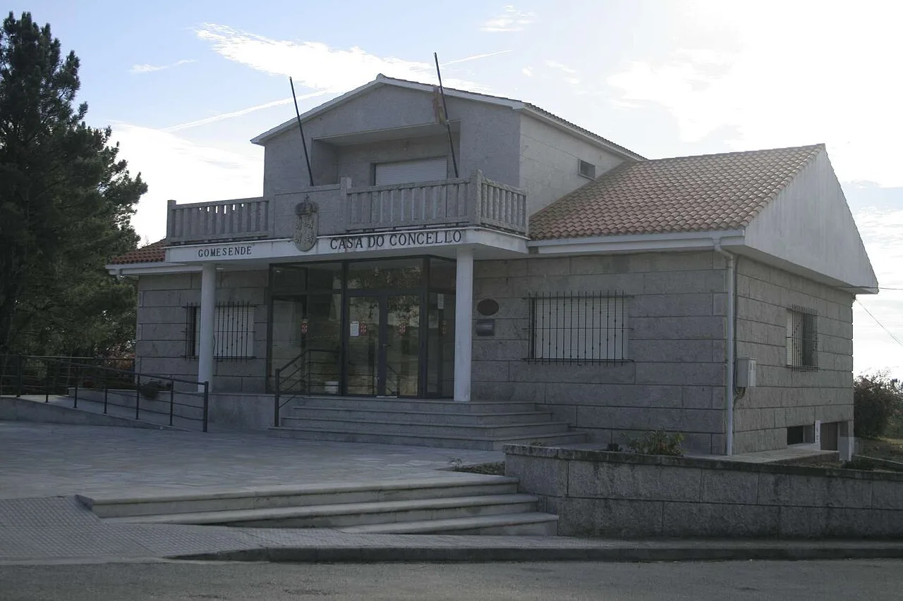 Town Hall in Gomesende (Spain)