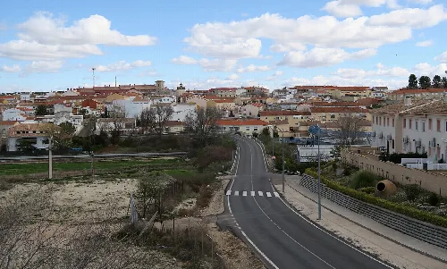 Blick auf Ontígola von der Straße TO-2542.