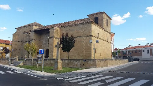 Imagen de la Iglesia de San Esteban en Castellanos de Moriscos, Salamanca.