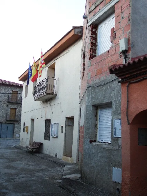Valdecuenca, Ayuntamiento