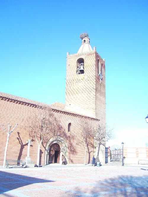 Church of San Pedro (Paradinas de San Juan, Ávila)
