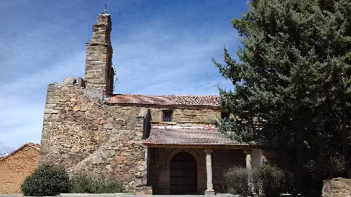 Muro sur da igrexa de Quintanilla de Urz