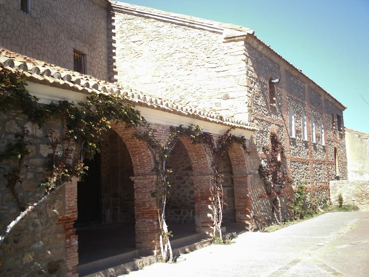 Devanos - Soria (España) Iglesia de la Virgen del Patrocinio