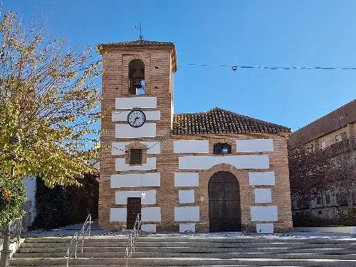Vista de la Iglesia de la Inmaculada Concepción, en la localidad de Jun (provincia de Granada, España).