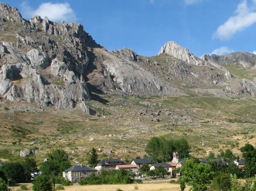 Sena de Luna (León)