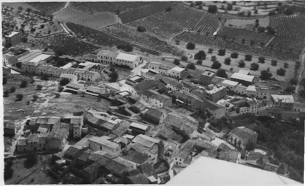 Bird's-eye view of La Nou de Gaià, in Tarragona (Catalunya), at 60s.